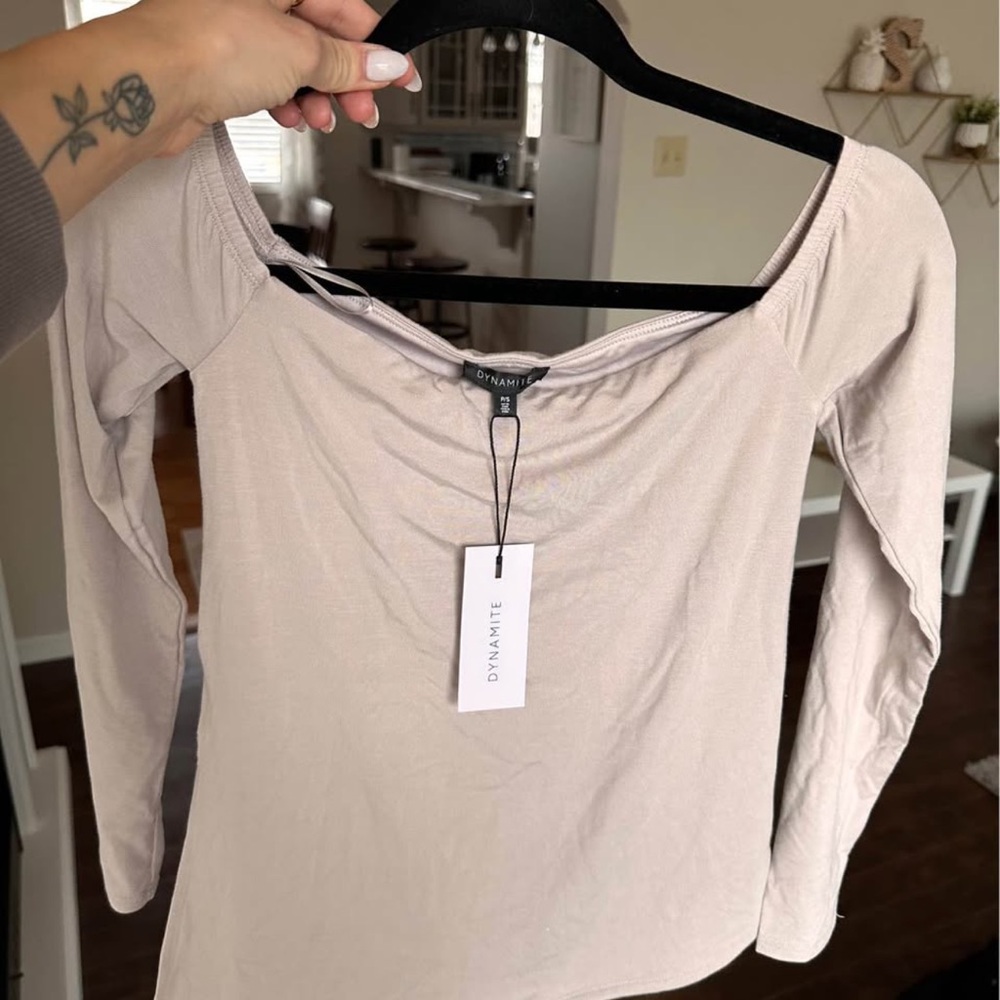 Dynamite Cream Ribbed Long Sleeve Blouse